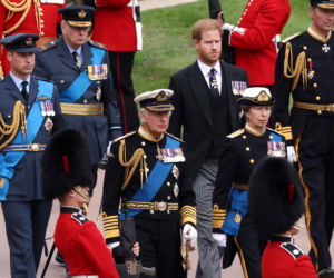 Książę Harry i jego żona Meghan wracają do Wielkiej Brytanii