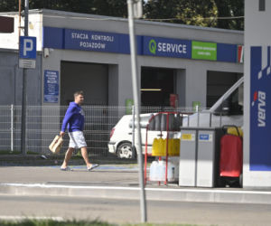 Daniel Martyniuk załatwia sprawunki w Warszawie