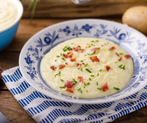 Pyszne puree z ziemniaków z boczkiem i przyprawami