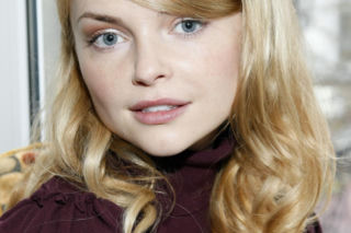 Gorzka prawda o Hollywood. Iza Miko ujawnia, ile naprawdę zarabiają aktorzy