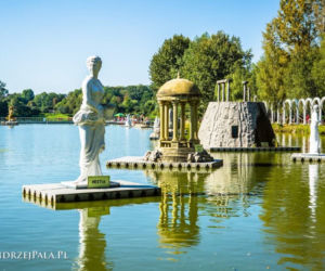 Zatorland - Największy w Europie Park Ruchomych Dinuzaurów 