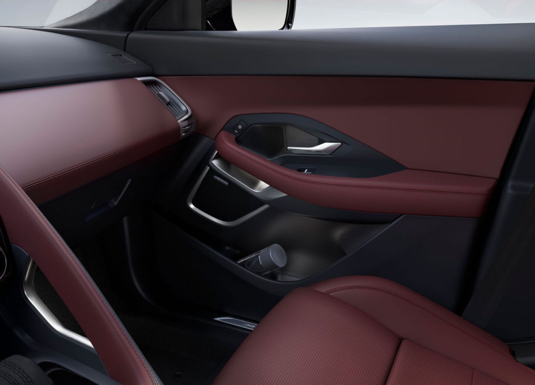 Jaguar E-Pace (2021)