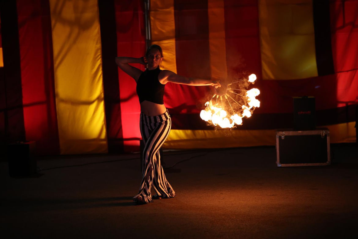 Fire Jam sprawił, że Park Ludowy w Lublinie zapłonął! Tak było podczas Europejskiej Konwencji Żonglerskiej