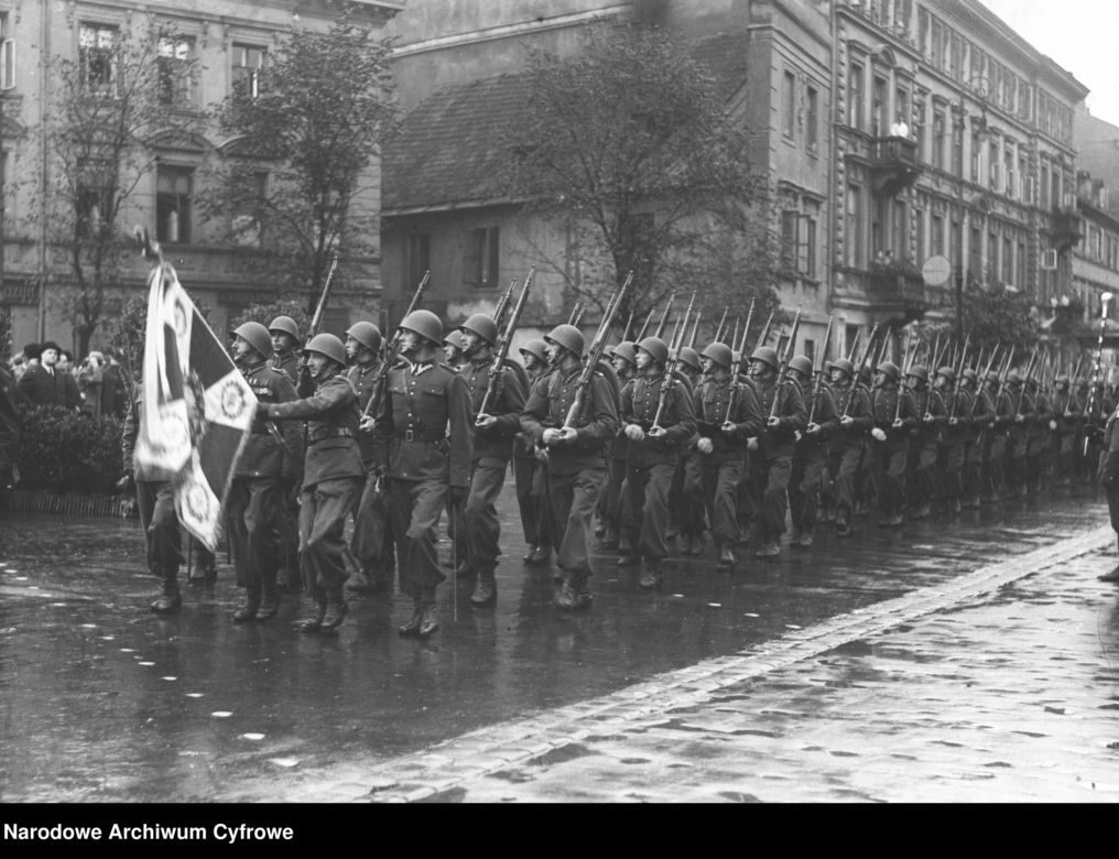 Ul. Długa w Warszawie - 1937 r.