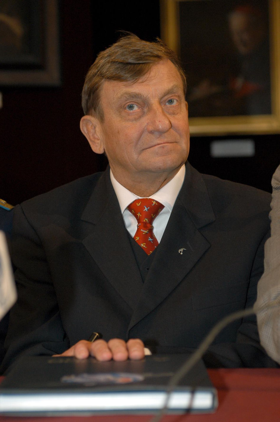 Mirosław Hermaszewski