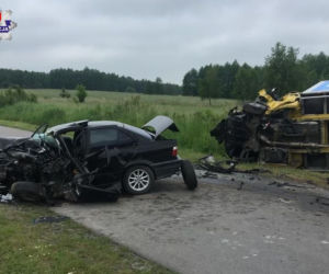 Siedliszcze: 19-latek ZGINĄŁ w drodze z MATURY! Wypadek maturzystów pod Chełmem [ZDJĘCIA]
