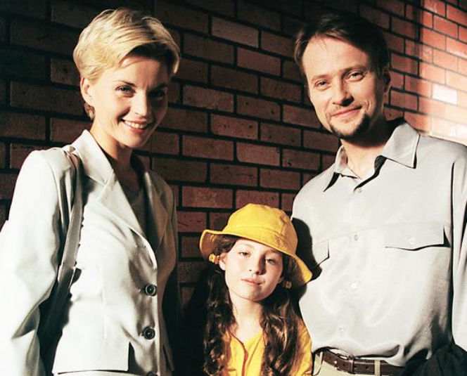 Na dobre i na złe. Julka (Sara Muldner), Zosia (Małgorzata Foremniak), Kuba (Artur Żmijewski)