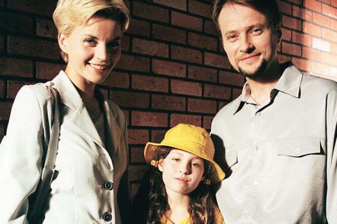 Na dobre i na złe. Julka (Sara Muldner), Zosia (Małgorzata Foremniak), Kuba (Artur Żmijewski)