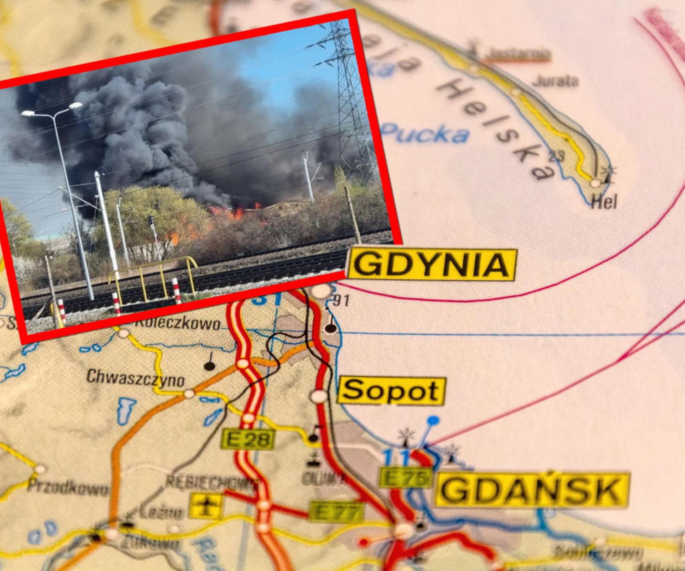Potężny pożar magazynu w Gdyni. Ogień zaczął trawić zaparkowane samochody