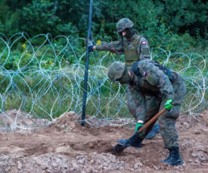 Nominki. Tak powstaje płot na granicy polsko-białoruskiej [ZDJĘCIA]
