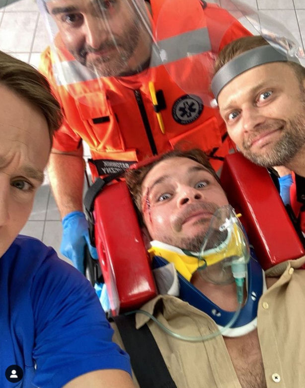 Na dobre i na złe po wakacjach 2021. Piotr Korban (Mikołaj Roznerski), Michał (Mateusz Janicki)