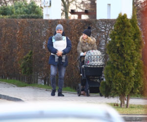 Marcin Dubieniecki i Katarzyna Modrzewska na spacerze