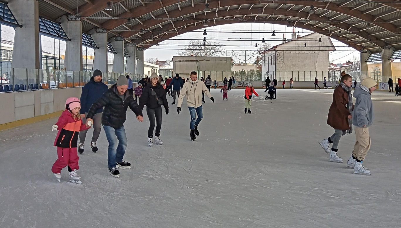 Lodowisko Miejskie w Skarżysku - styczeń 2024