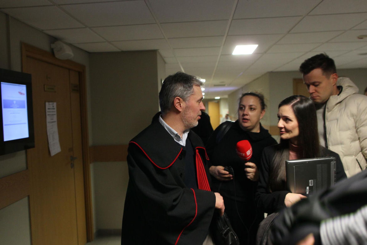 Drzwi przycięły mu nóżkę, tramwaj przeciągnął ciało po torowisku. Finał głośnej sprawy w sądzie w Warszawie