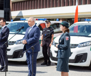 Nowe radiowozy w podlaskiej KAS. W prezencie od wielkiego koncernu [ZDJĘCIA]