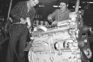 QUIZ PRL. Czy się stoi, czy się leży, trzy tysiące się należy. Tak pracowano w PRL-u