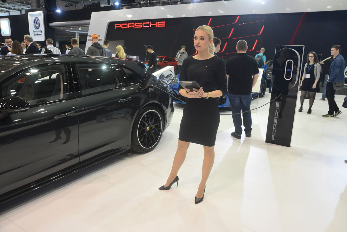 Hostessy na targach Poznań Motor Show 2018