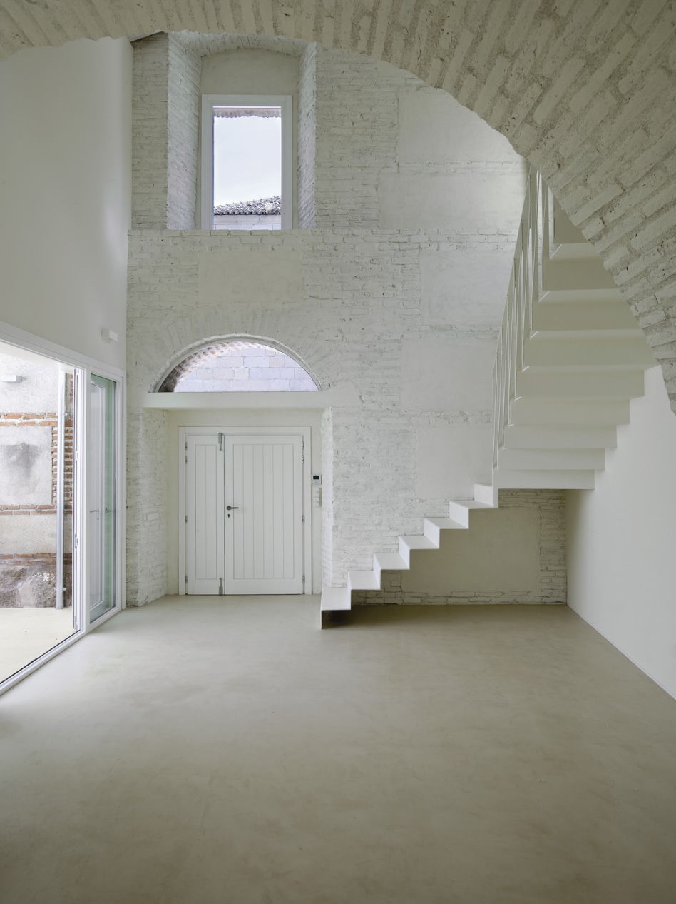 Ceramika architektoniczna dziś. Relacja z targów Cevisama