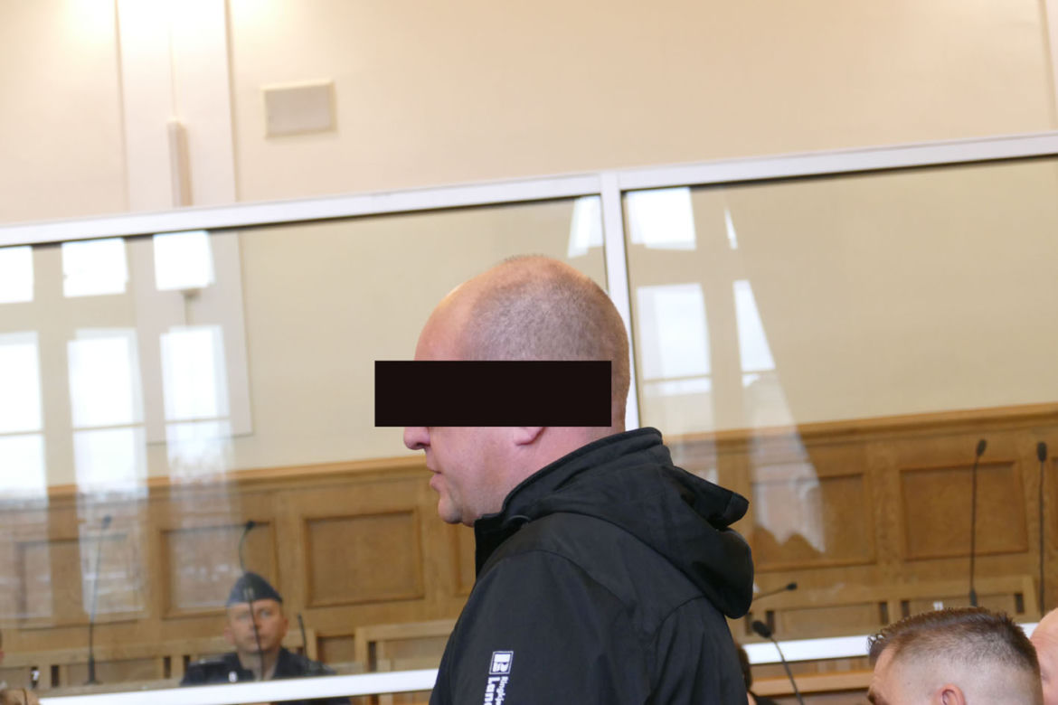 Cały komisariat na ławie oskarżonych
