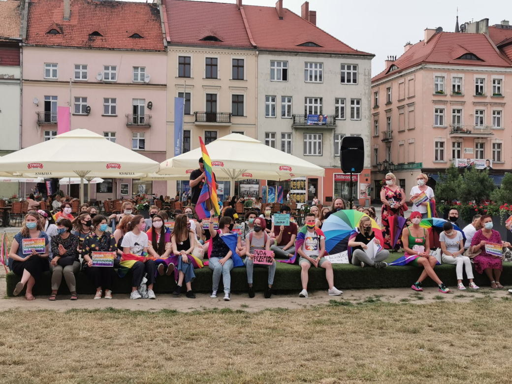 "Jestem człowiekiem, nie ideologią" manifestacja w Kaliszu