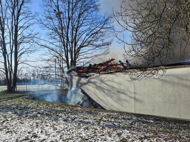 Spłonęła Biedronka w Polkowicach