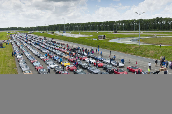 Rekord Mazdy MX-5 w Księdze Rekordów Guinnessa