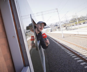 Jechałem legendarnym pociągiem. W środku jak kiedyś, aż trudno uwierzyć! Ludzie mówią wprost: „to były czasy”