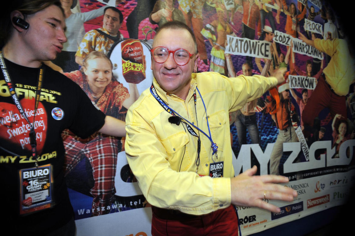 Jerzy Owsiak na przestrzeni lat. Tak zmieniał się jego charakterystyczny wizerunek