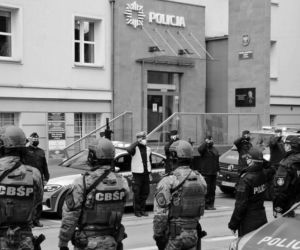 Tak policjanci z Poznania oddali hołd asp. Michałowi Kędzierskiemu. Wzruszające wideo i zdjęcia