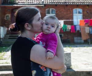 Ksiądz się upił i zawalił chrzciny i ślub