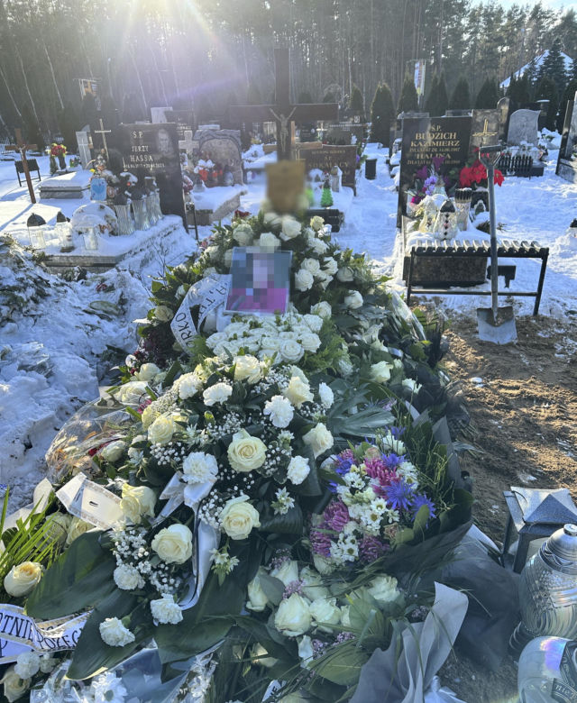 31-letnią Jolę zamordował mąż. Pogrzeb kobiety w Baninie