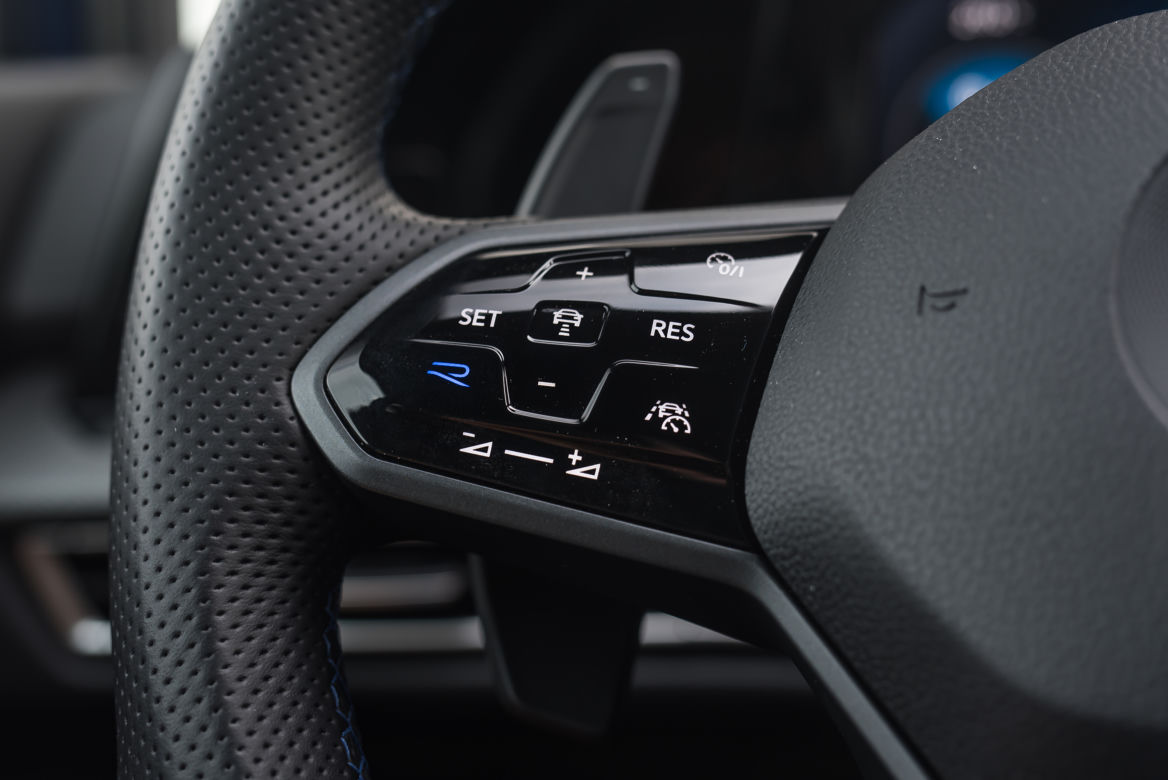 Volkswagen Golf R 320 KM 4MOTION DSG7