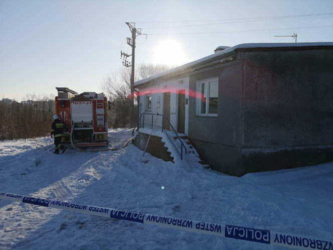 Orneta: Wybuch gazu w domu wielorodzinnym. 45-latek nie żyje, pięć osób ewakuowanych