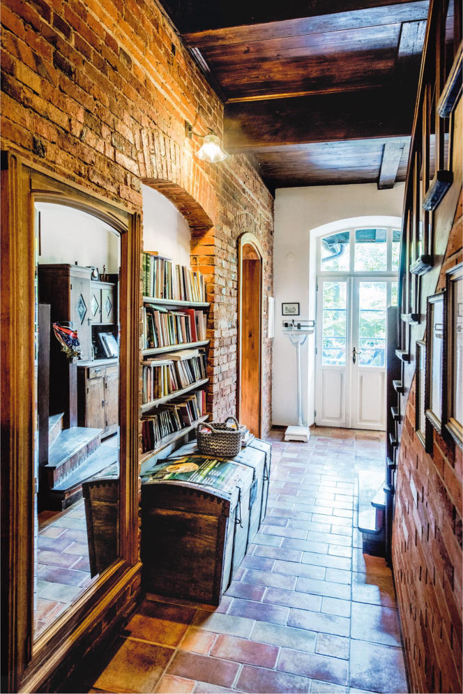 Dom w poniemieckiej szkole na Mazurach