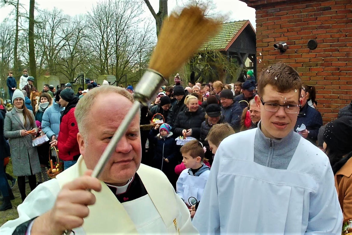 Konna święconka na szczecińskim Osowie