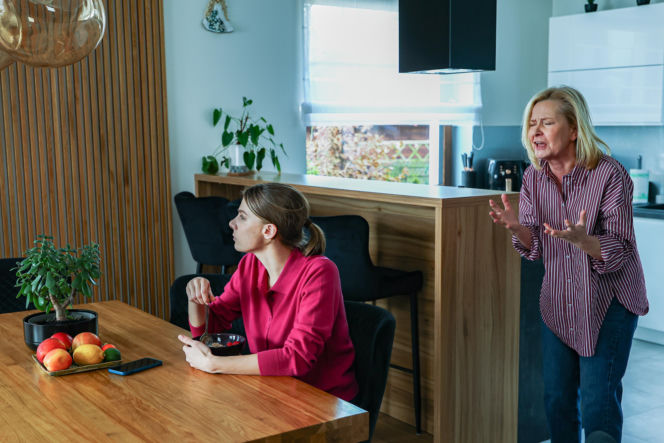 "Szpital św. Anny", odcinek 96: Irena wywiera presję na Darii, by ta wyjawiła prawdę o ojcostwie