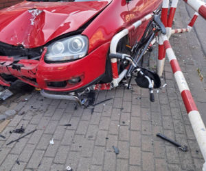 Pijany kierowca urządził sobie rajd po mieście. Potrącił mężczyznę, zatrzymał go świadek!