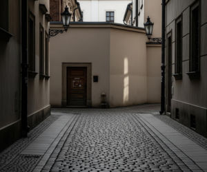 Pobicie w Krakowie na Rynku Głównym. Co ujawniły statystyki?