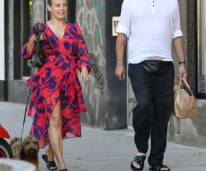 Anna Mucha na bazarze