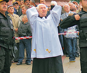 Kościół spłonął w czasie mszy