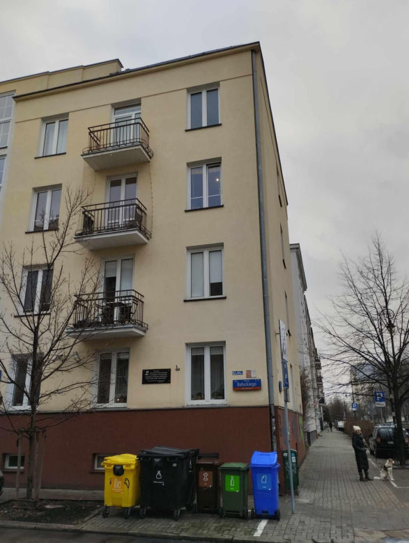 Róg Różanej i Bałuckiego na Starym Mokotowie