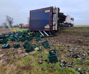 Troszkowo. Setki litrów piwa rozlały się na drogę