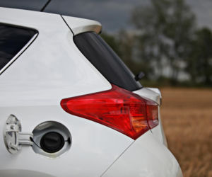 Toyota Auris Hybrid