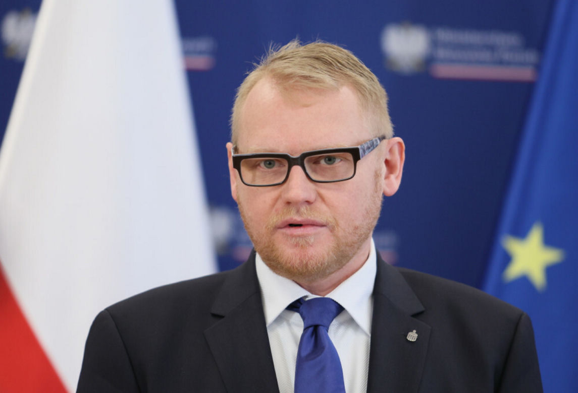 Paweł Gruza (PKO BP - od sierpnia 2022 r.) - 425 000 zł