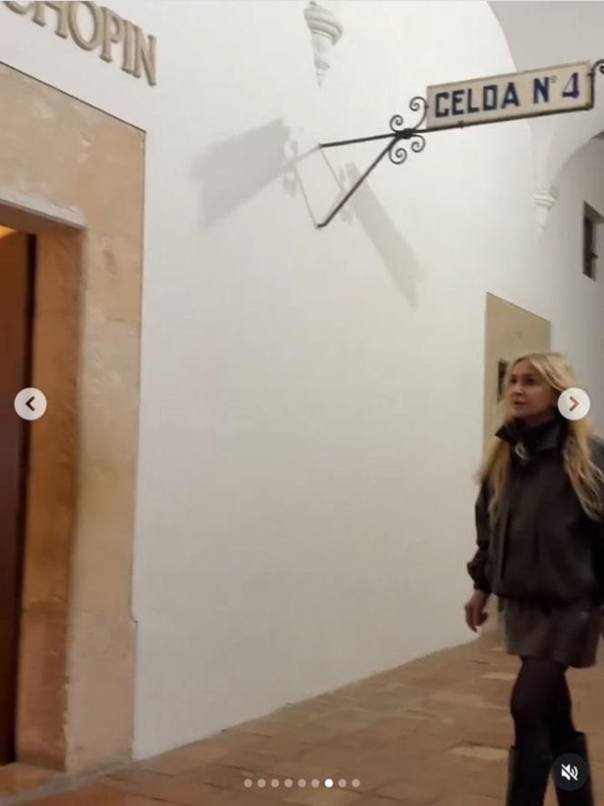 Tak nie wygląda przeciętna 69-latka! Olejnik zachwyca formą w mini