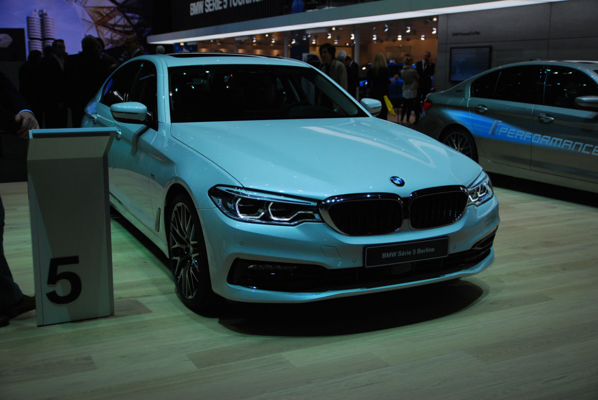Genewa 2017 - stoisko BMW