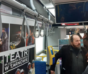 Teatr walczy o widza