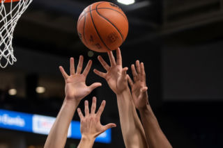 Ekstraklasa koszykarek. Artego Bydgoszcz kontra Isands Jelenia Góra 
	– kto zajął 11. miejsce?