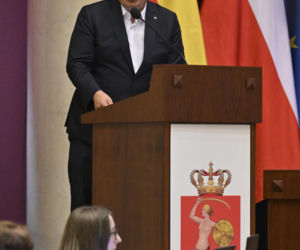 Wotum zaufania i absolutorium dla prezydenta Rafała Trzaskowskiego