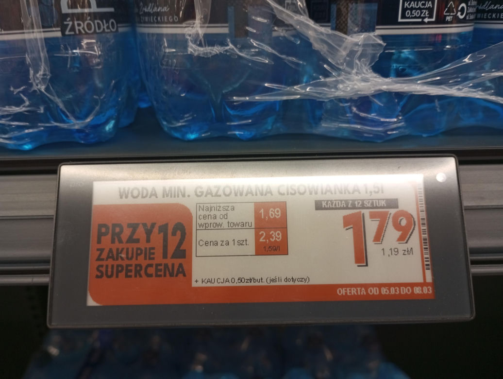 Zapłacisz więcej za zakupy? Biedronka i Lidl doliczają kaucję bez ostrzeżenia!